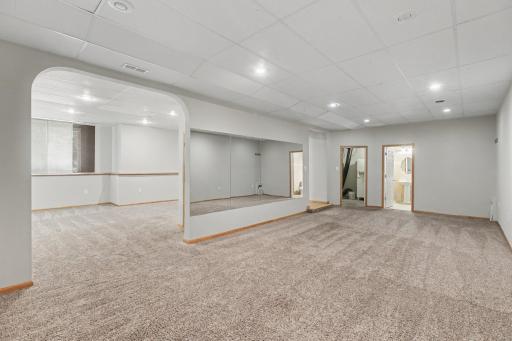 3006 Frank Street, Maplewood, MN 55109