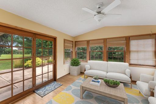 1096 Rome Court, Apple Valley, MN 55124