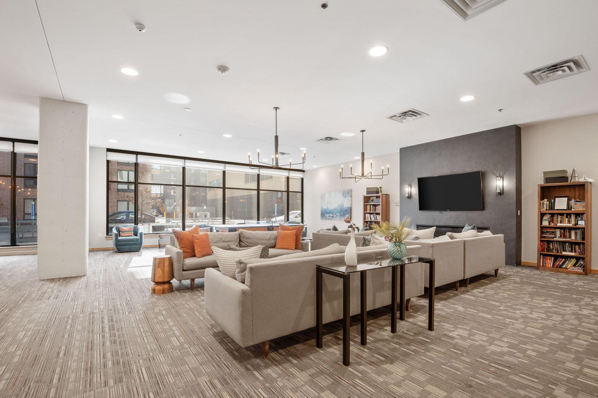 56-web-or-mls-740 Portland Ave Unit 1201-56.jpg