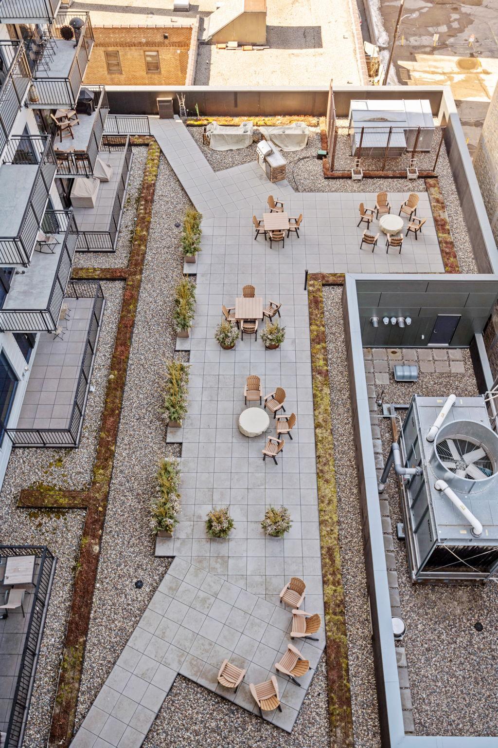 9-web-or-mls-740 Portland Ave Unit 1201-9.jpg