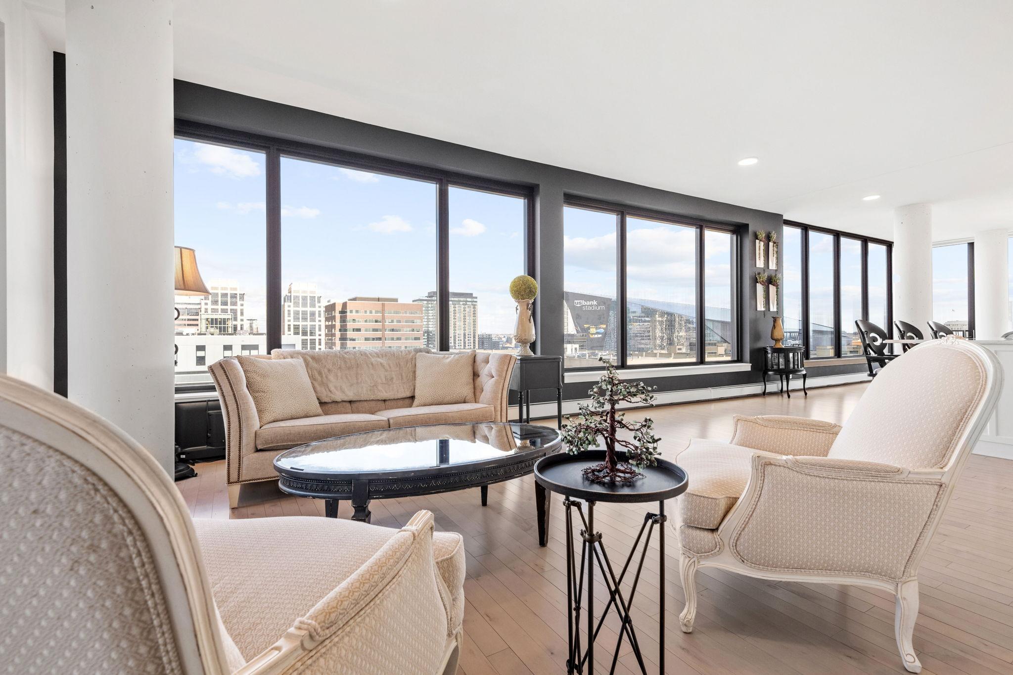 16-web-or-mls-740 Portland Ave Unit 1201-16.jpg
