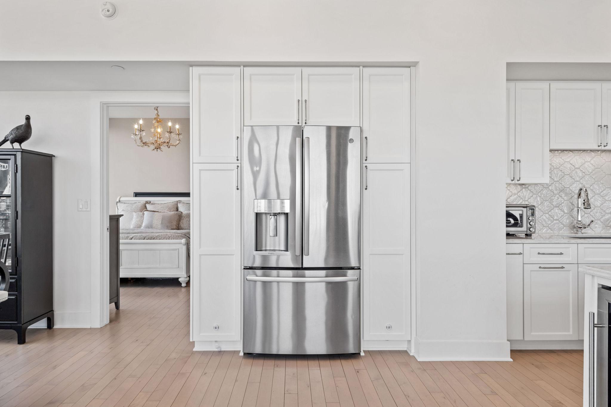 23-web-or-mls-740 Portland Ave Unit 1201-23.jpg
