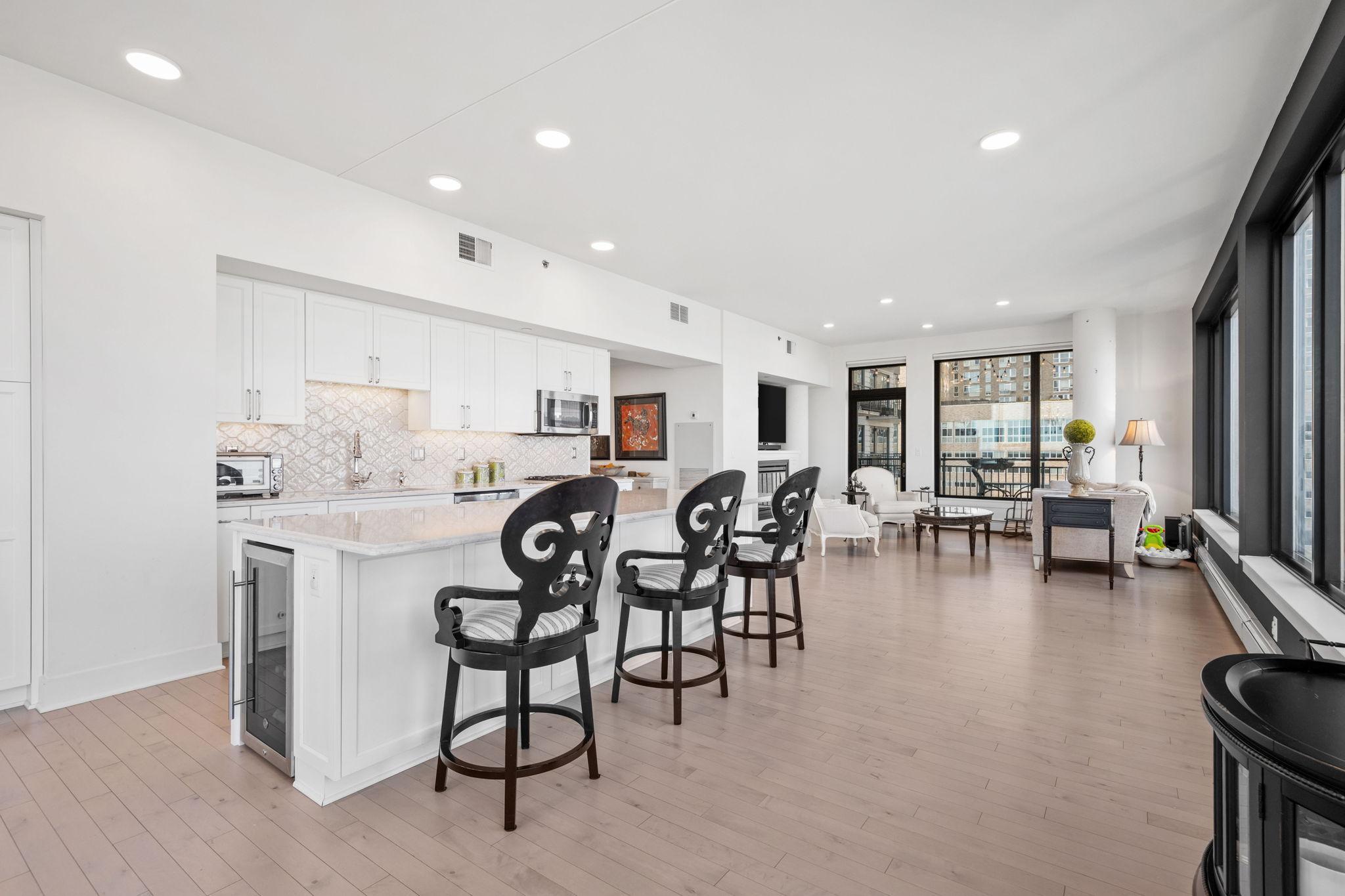 22-web-or-mls-740 Portland Ave Unit 1201-22.jpg