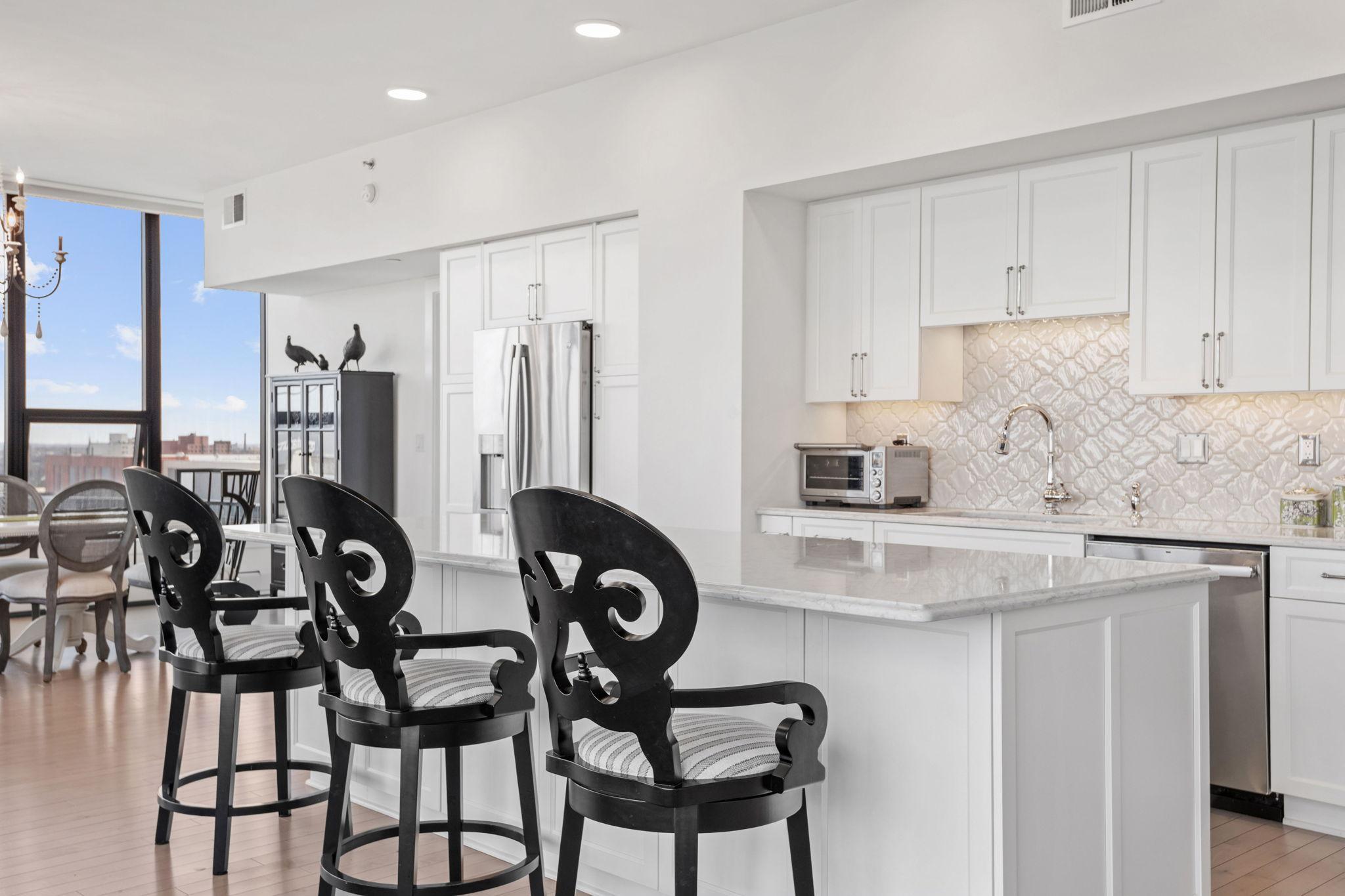 20-web-or-mls-740 Portland Ave Unit 1201-20.jpg
