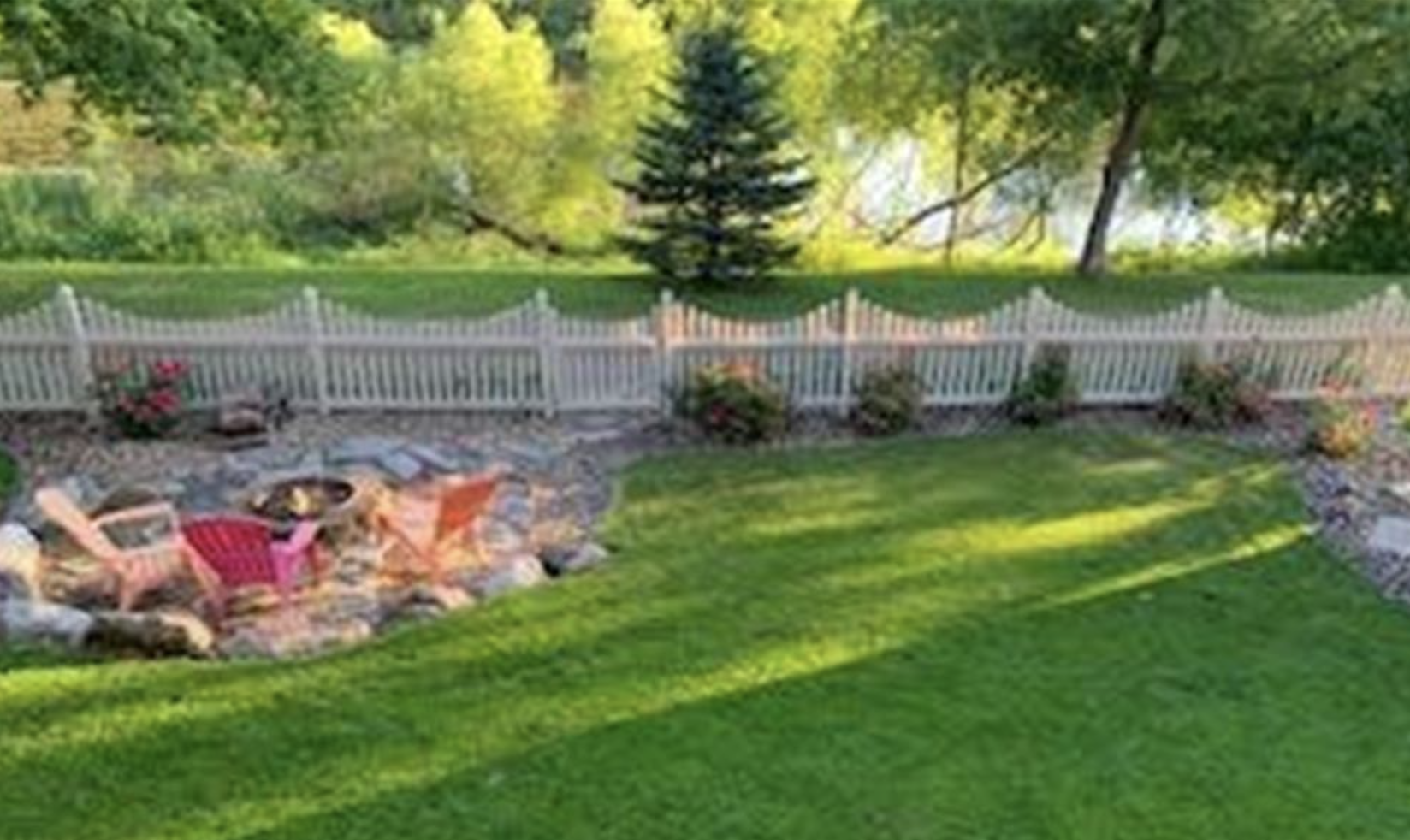 Lovely firepit as well