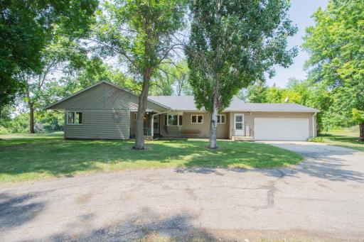 4503 S River Haven Road, Moorhead, MN 56560
