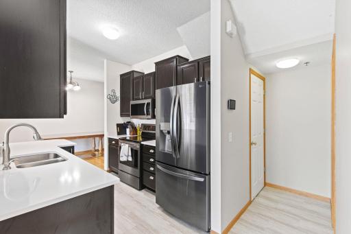 10-web-or-mls-846 Coon Rapids Blvd-14.jpg
