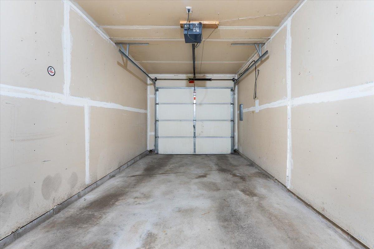 Insulated garage