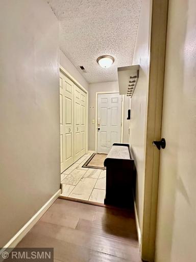 5011 Vera Cruz Avenue N, Minneapolis, MN 55429