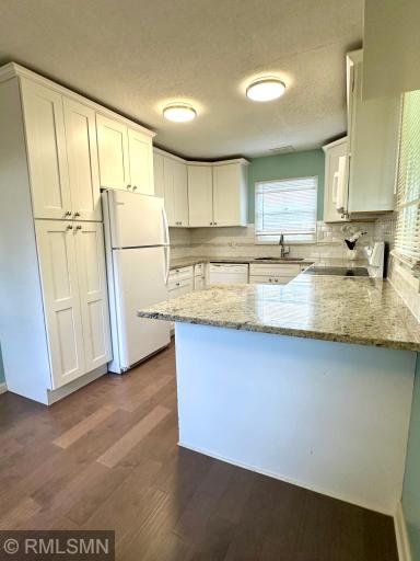 5011 Vera Cruz Avenue N, Minneapolis, MN 55429
