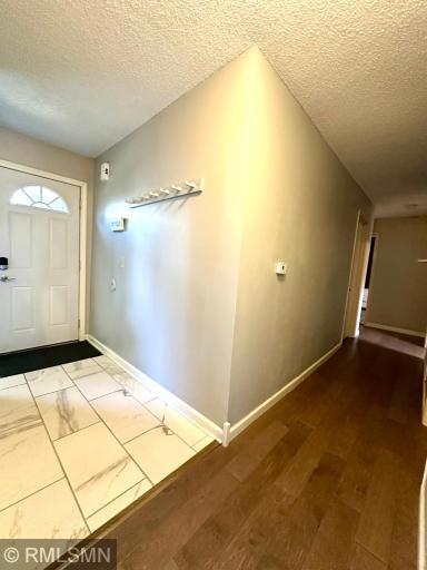 5011 Vera Cruz Avenue N, Minneapolis, MN 55429