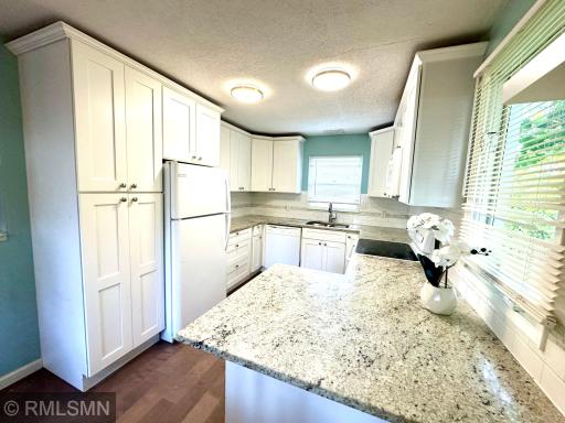 5011 Vera Cruz Avenue N, Minneapolis, MN 55429