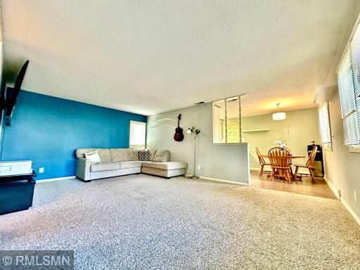 5011 Vera Cruz Avenue N, Minneapolis, MN 55429
