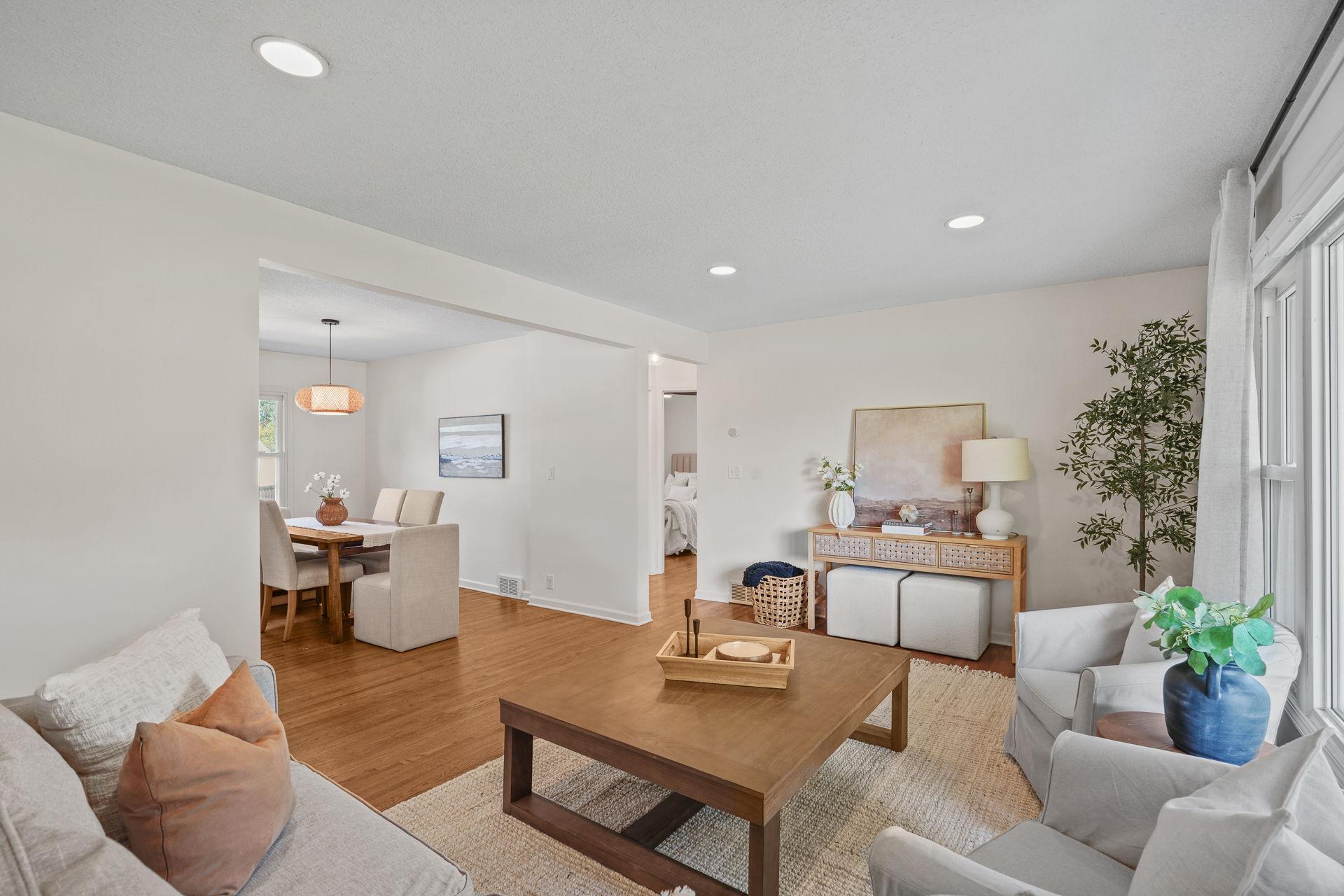 13-web-or-mls-1644 Oregon Ave S-13.jpg