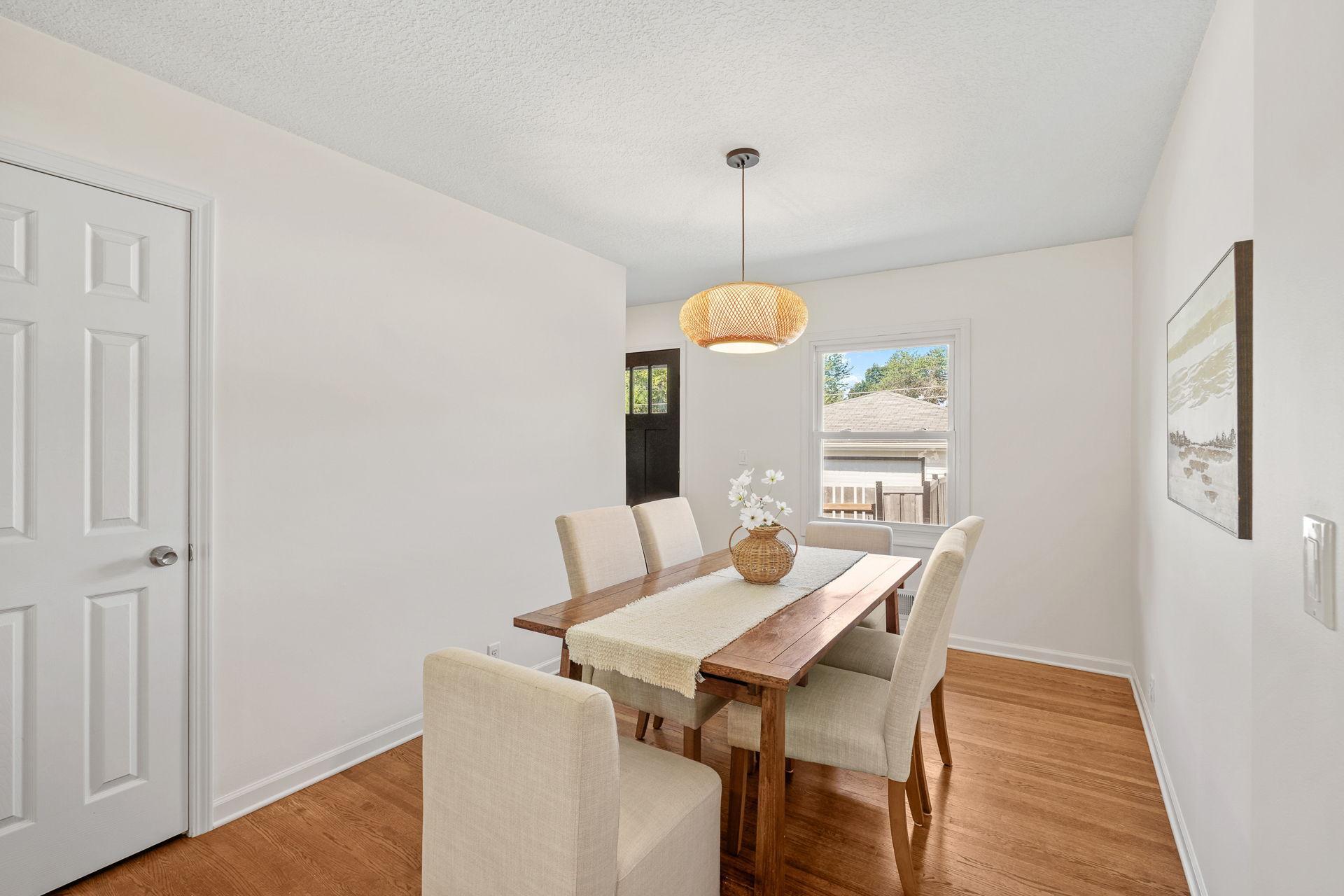 16-web-or-mls-1644 Oregon Ave S-16.jpg