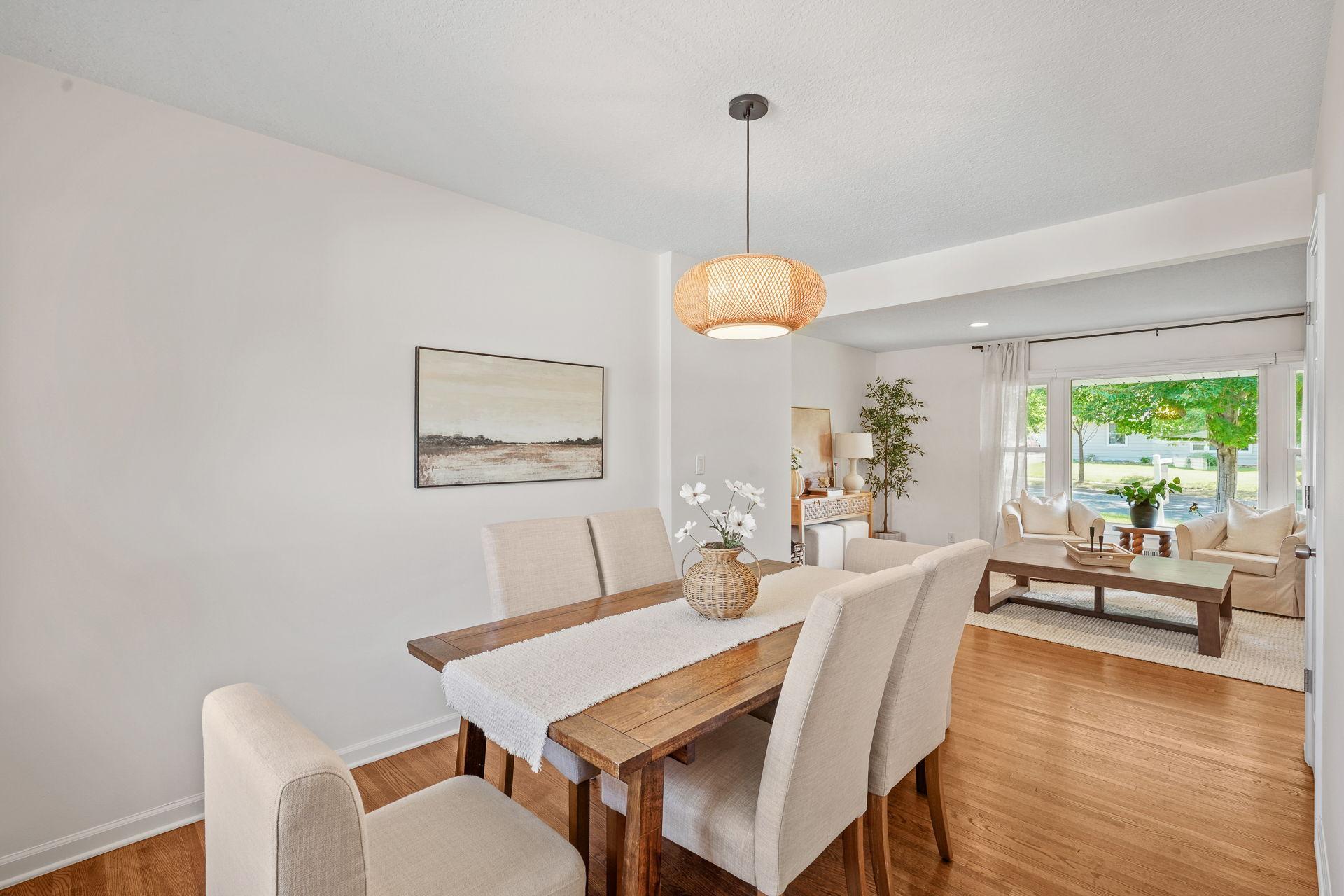 17-web-or-mls-1644 Oregon Ave S-17.jpg