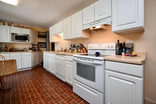214 E Howard Street, Winona, MN 55987