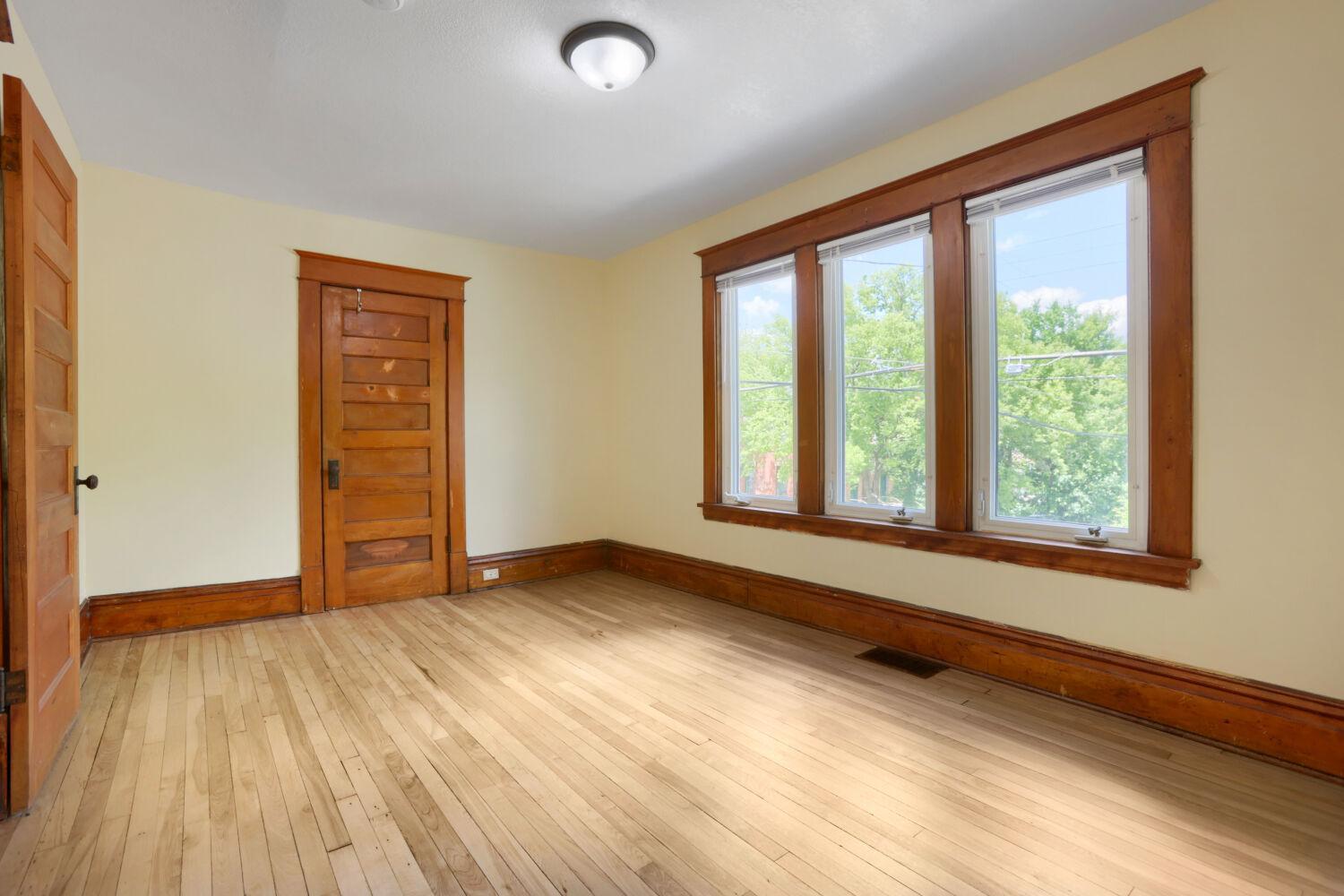 508 York Ave - Web Quality - 017 - 17 Primary Bedroom.jpg