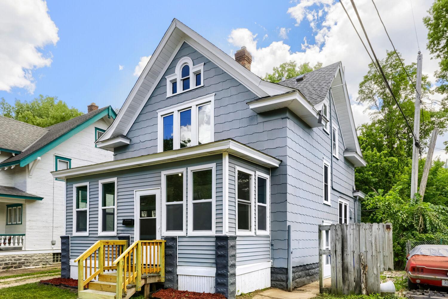 508 York Ave - Web Quality - 003 - 03 Exterior Front.jpg
