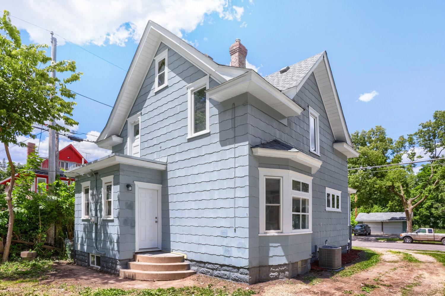 508 York Ave - Web Quality - 027 - 27 Exterior Rear.jpg