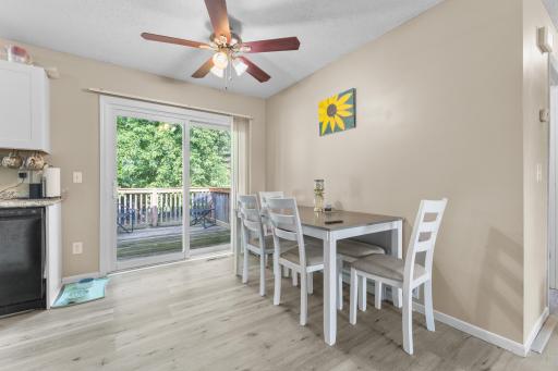 Vivid Spaces_11300 Brenda Blvd_10.jpg