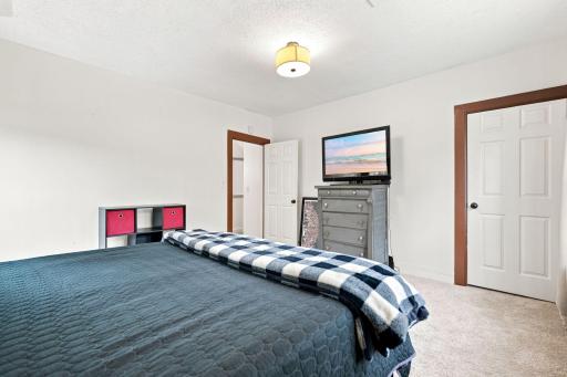 4864 Bloom Avenue, White Bear Lake, MN 55110