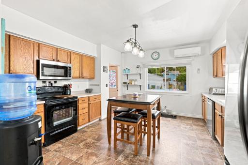 Plenty of cupboard space for storing all your kitchen appliances.