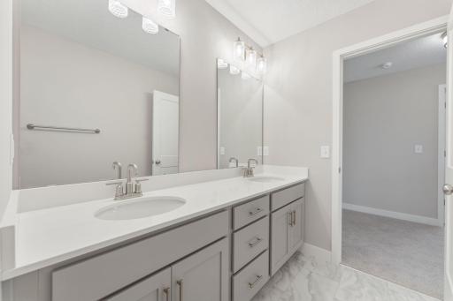 17994 Hidden Creek Trail, Lakeville, MN 55044
