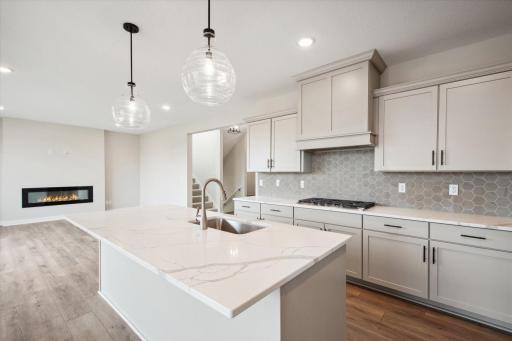 17994 Hidden Creek Trail, Lakeville, MN 55044