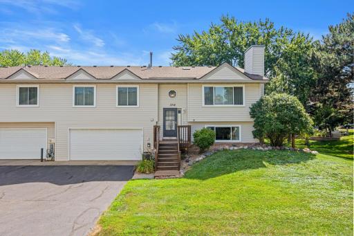 Photo for 1314 Deercliff Lane, Eagan, MN 55123 - listing #7111997 1314 Deercliff Lane, Eagan, MN 55123