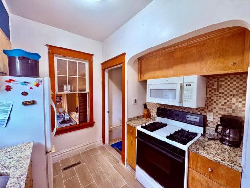 Kitchen with gas range