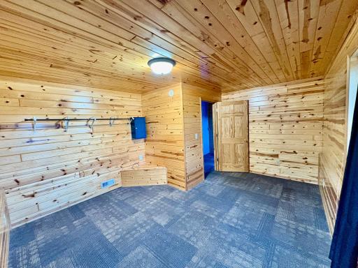 502 1st Avenue SE, Baudette, MN 56623