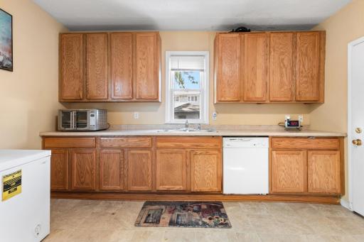 513 Van Buren Avenue, Saint Paul, MN 55103