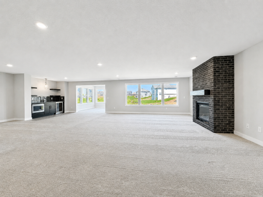 18200 103rd Avenue N, Maple Grove, MN 55311