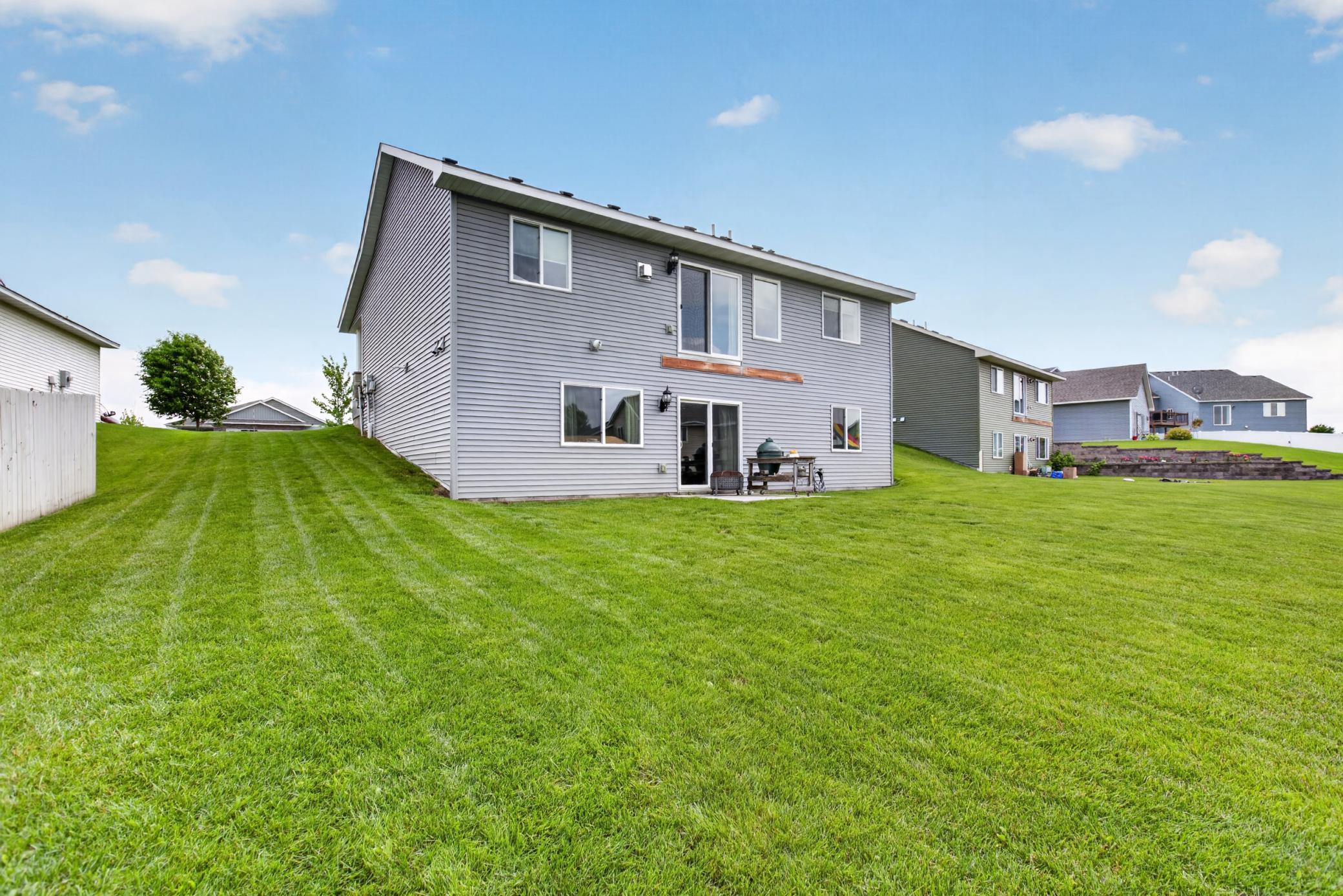 913 Moline Loop NW Isanti, MN 21.jpg