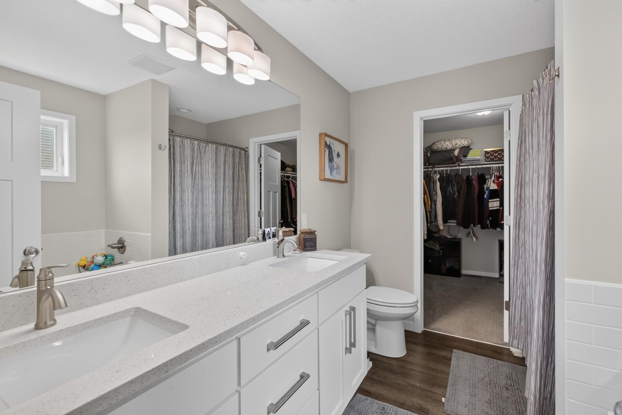 913 Moline Loop NW Isanti, MN 12.jpg