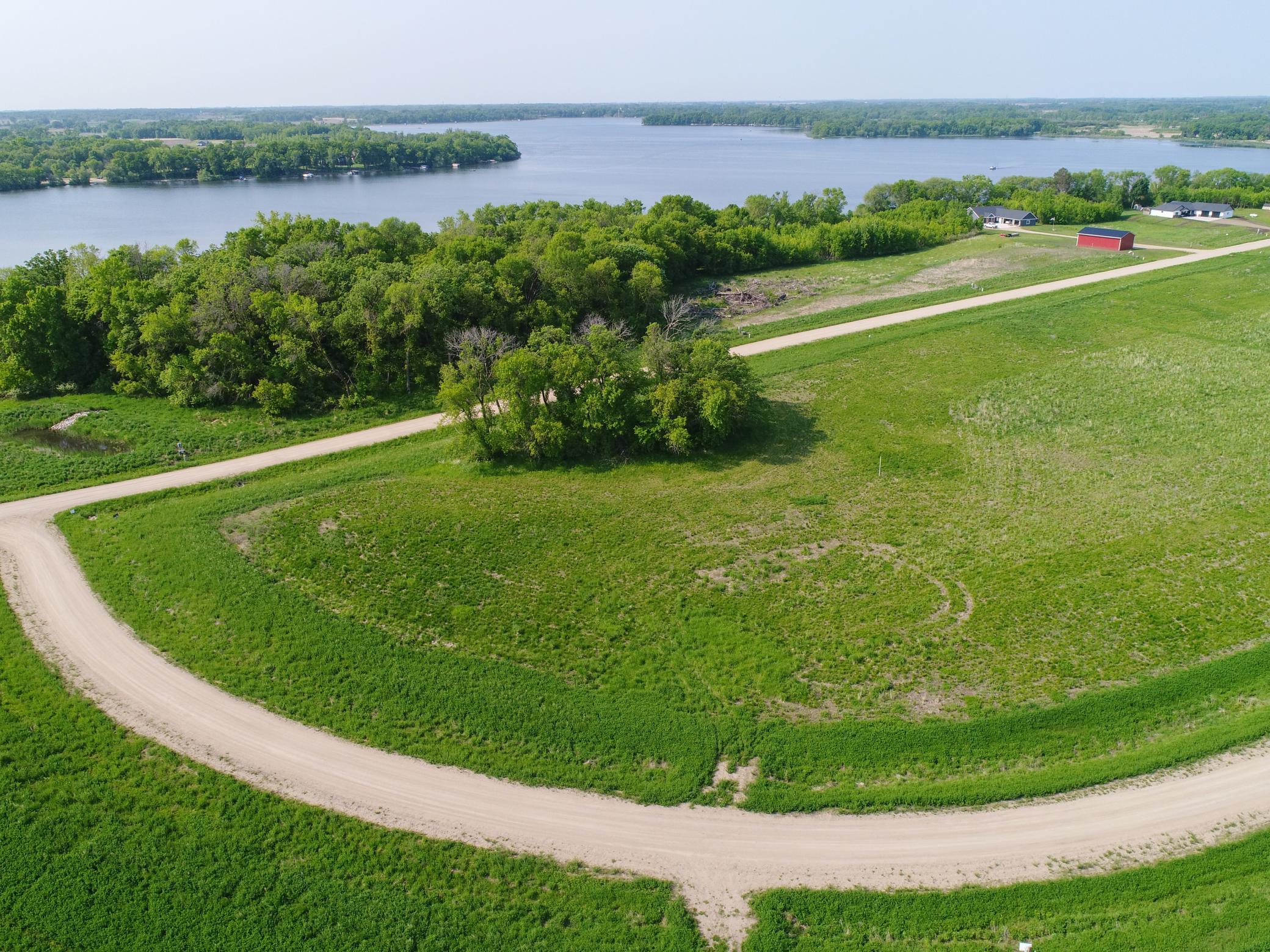 Lot 15 Blk 2 w: views of Smith Lake.jpg