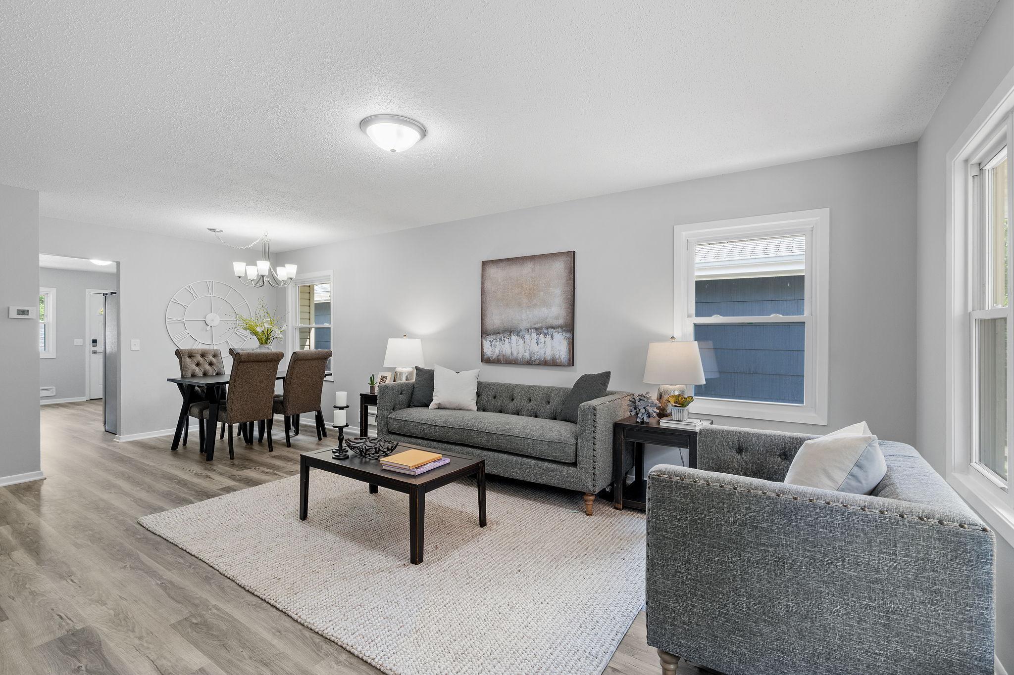 10-web-or-mls-5132 Vincent Ave-10.jpg