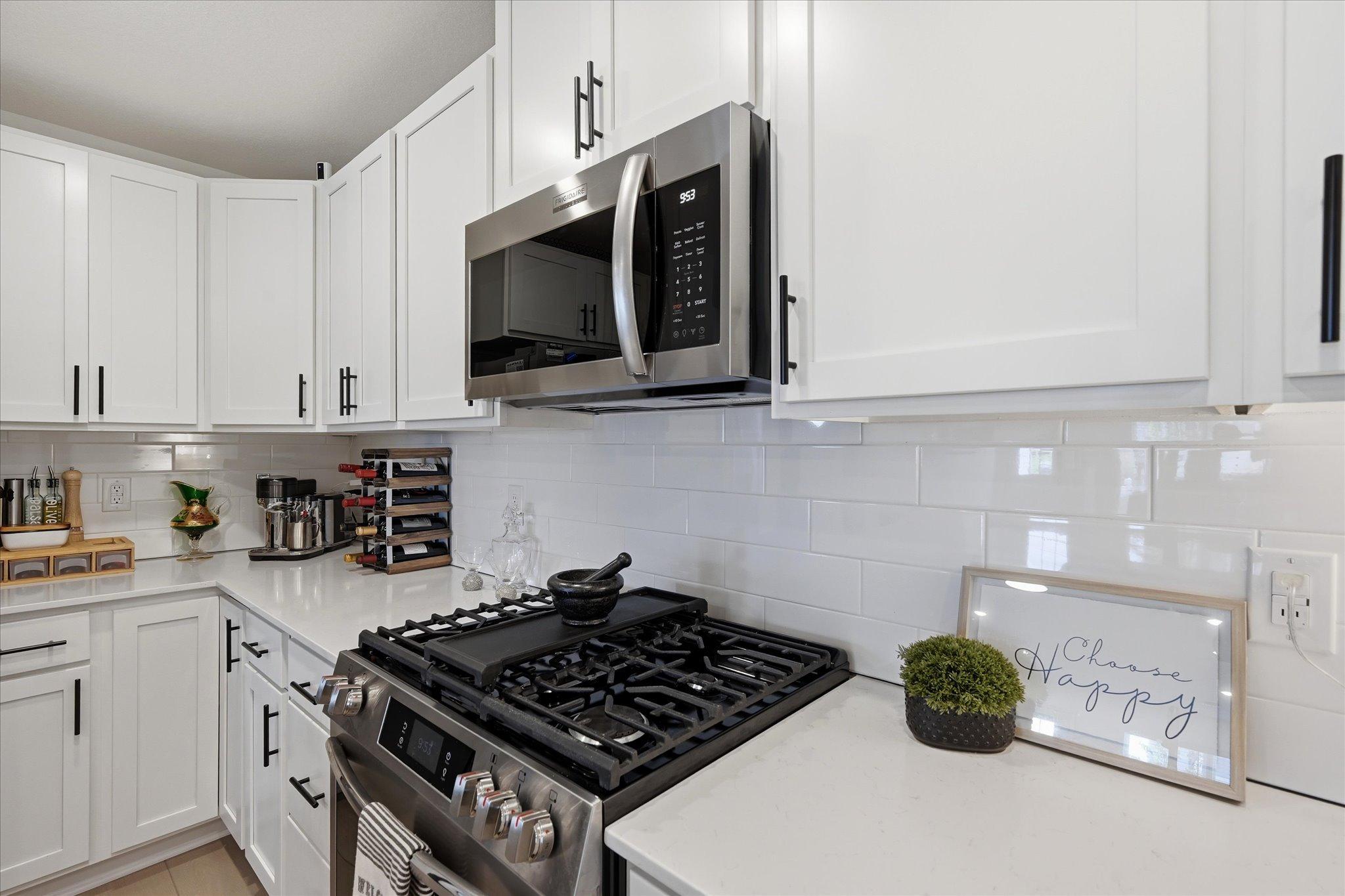 Upgraded gas range