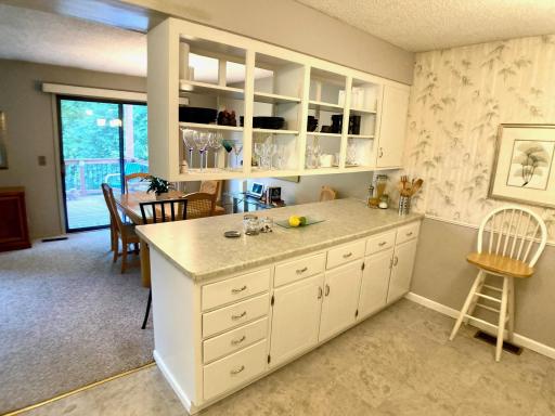 Kitchen with pass through.jpg