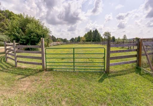 2989 140th Street E, Dundas, MN 55019