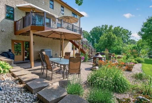 8945 Dallas Lane N, Maple Grove, MN 55369