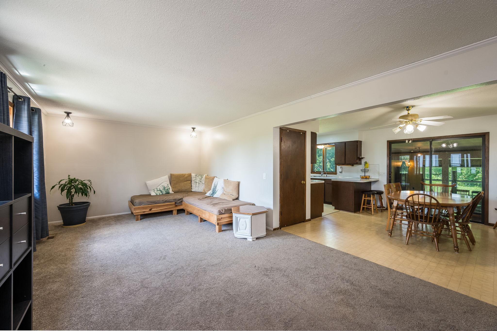 23265 445th Ave Delavan MN-22.jpg