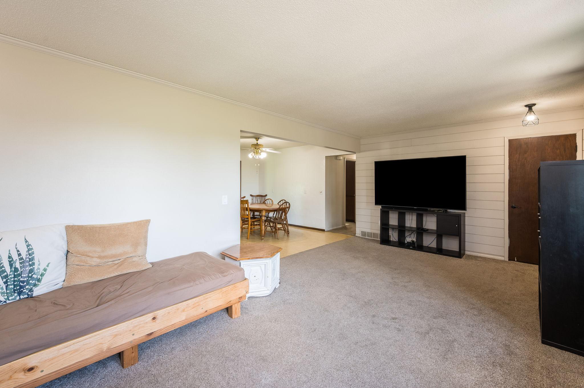 23265 445th Ave Delavan MN-24.jpg