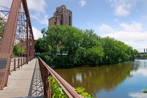 16 Grove Street, 16B, Minneapolis, MN 55401