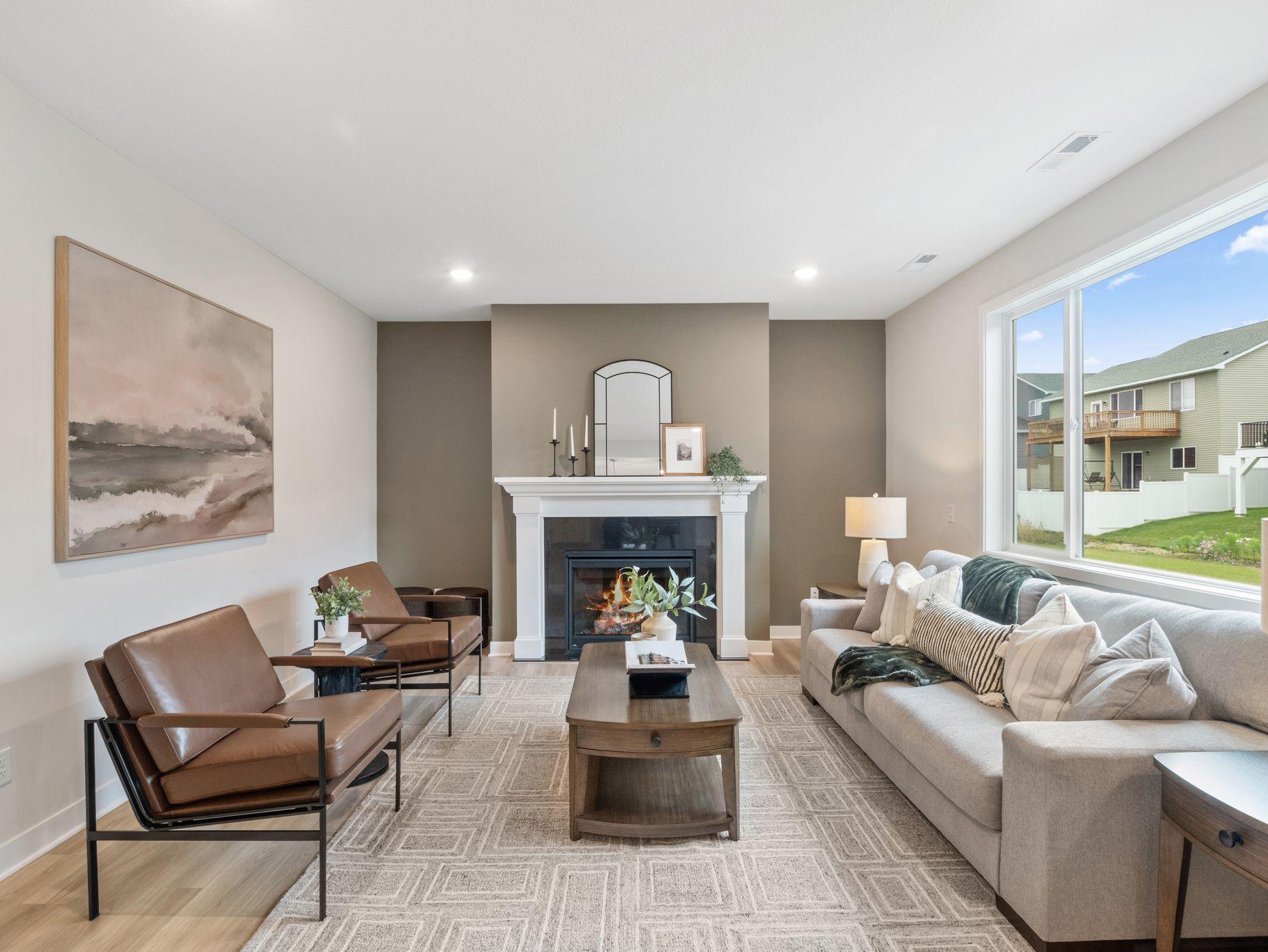 Great Room W/ Fireplace