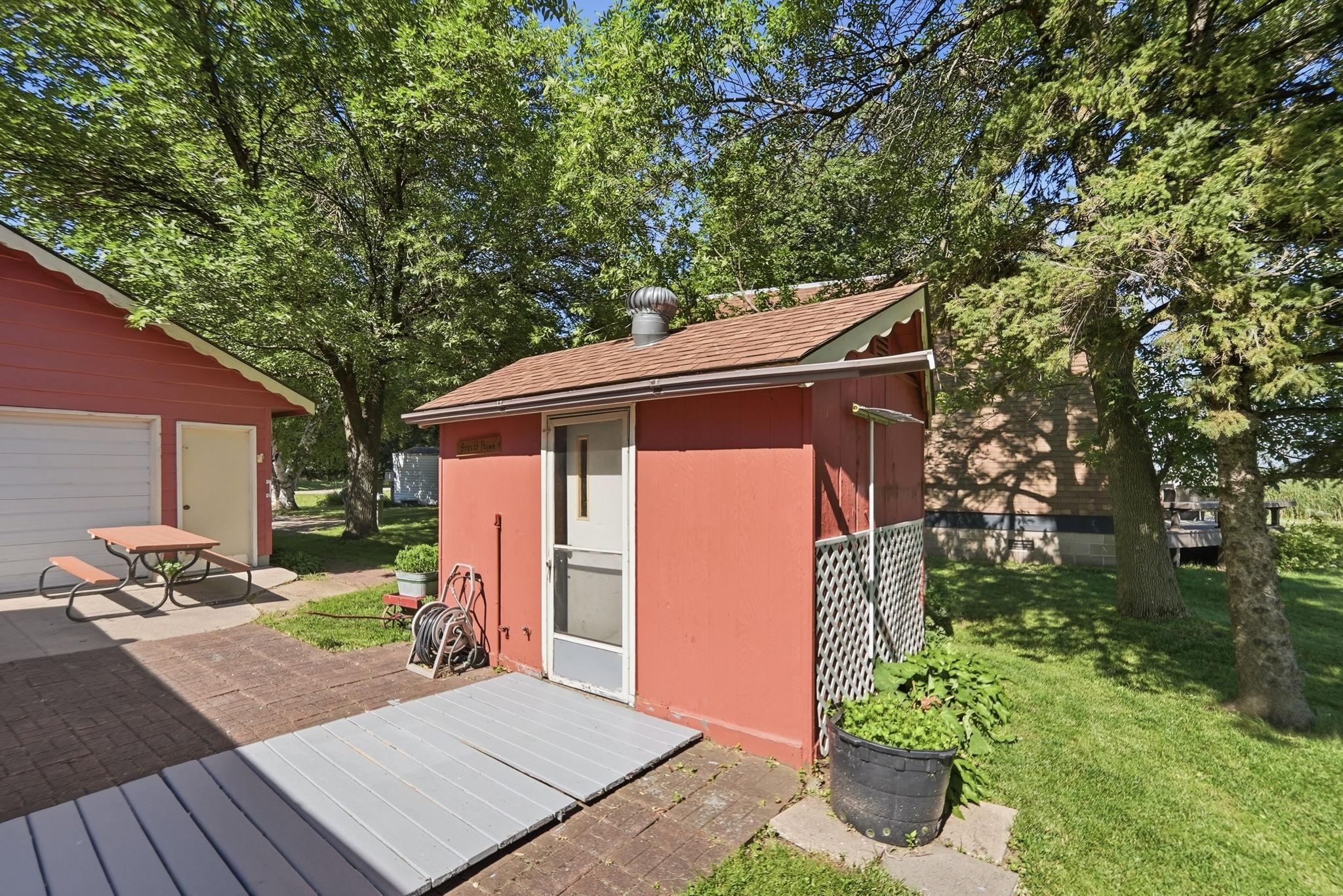 Well house/storage