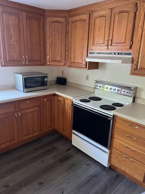 Kitchen 4.jpg
