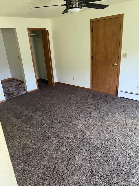 Living room Pic 2.jpg