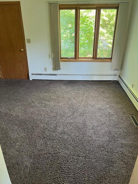 Living room pic 1.jpg